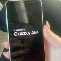 Samsung Galaxy A8+ (2018) 32 ГБ в Москве