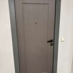 Дверь от застройщика