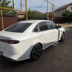 Продаю автомобиль Кaiyi E5