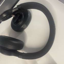 Продается на запчасти наушники JBL LIVE660