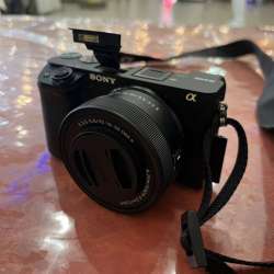 Sony alpha 6400 с объективом