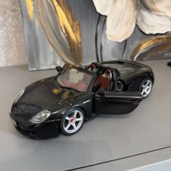 Porsche Carrera GT — коллекционная модель 1:18 в Кудрово фото 5