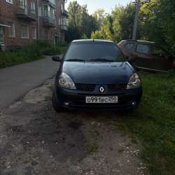 Продам машину Рено Симбол