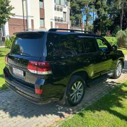 TOYOTA LAND CRUISER 200 в Москве фото 7