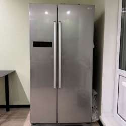 Холодильник LG