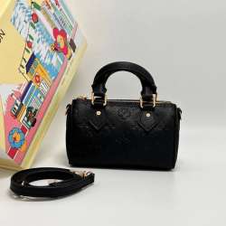 Сумка Louis Vuitton в Москве