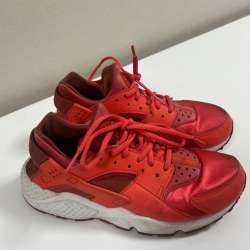 Кроссовки Nike