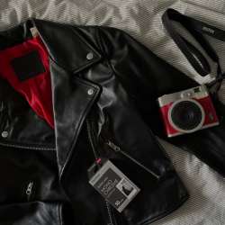 Кожаная косуха куртка levis