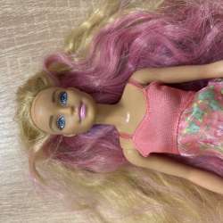 Продаю куклу Barbie Принцесса с волшебными волосами в Санкт-Петербурге
