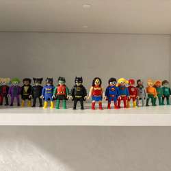 полная коллекция фигурок DC Playmobil