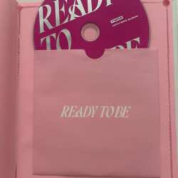 альбом TWICE READY TO BE в Москве