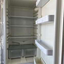 Продается холодильник Indesit в Астрахани фото 3