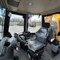 Экскаватор-погрузчик SANY BHL 105 / 2025 в Санкт-Петербурге фото 4