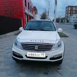 SsangYong Rexton w