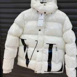 Пуховик Moncler X Valentino в Москве фото 5