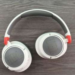 Наушники JBL