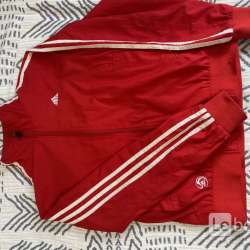Продаю ветровку adidas в Якутске фото 3