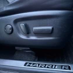 Продается Toyota Harrier 2016г бензин в Хабаровске фото 5