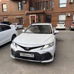 Toyota Camry 70