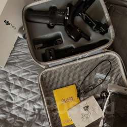 Продам стабилизатор для камеры Dji rs 3 mini в Владивостоке фото 3