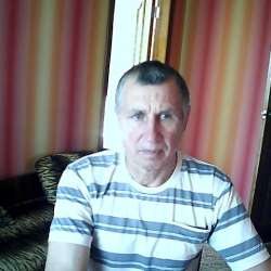Владимир, 55 лет, хочет пообщаться