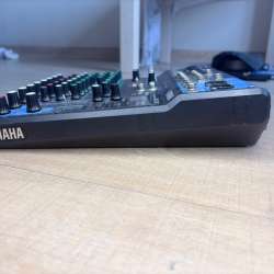 МИКШЕРНЫЙ ПУЛЬТ YAMAHA MG10XU в Ростове-на-Дону
