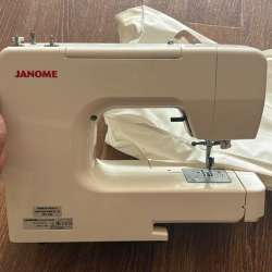 Швейная машинка Janome в Москве