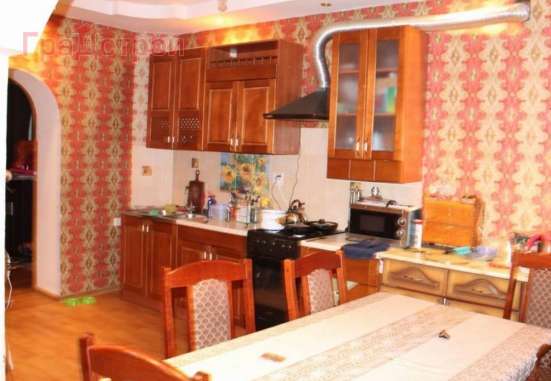 Продам трехкомнатную квартиру в Вологда.Жилая площадь 110  кв.м.Дом кирпичный.Есть Балкон. в Вологде фото 7