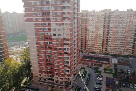 Продам однокомнатную квартиру в Краснодар.Жилая площадь 35  кв.м.Этаж 16.Дом монолитный. в Краснодаре