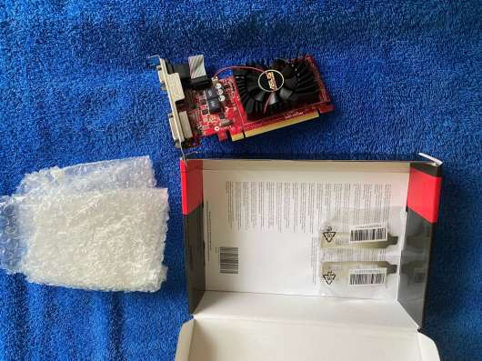 Видеокарта Radeon r7 240 4gb в Москве