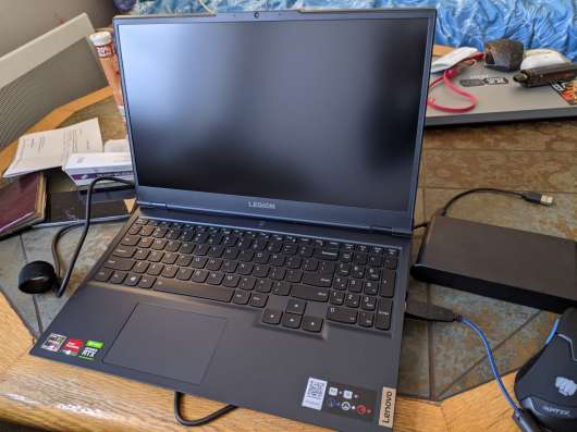 Продам ноутбук Lenovo Legion 5