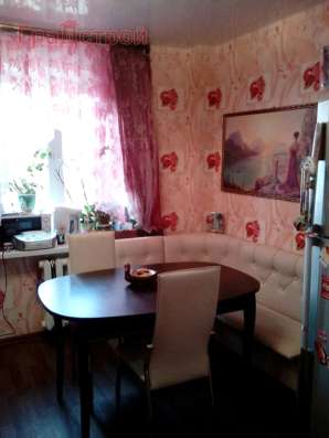 Продам трехкомнатную квартиру в Вологда.Этаж 1.Дом кирпичный.Есть Балкон. в Вологде