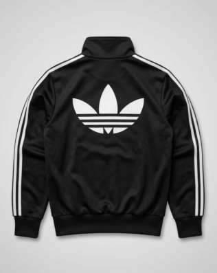 Ветровка adidas и серёжки в Москве фото 3