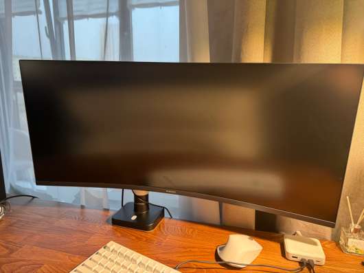 Монитор Xiaomi curved gaming monitor g34wqi