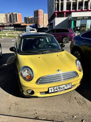 Mini hatch one 2010