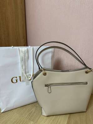 Новая женская сумка GUESS в Москве фото 3