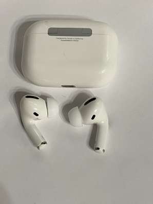 Реплика AirPods Pro в Москве
