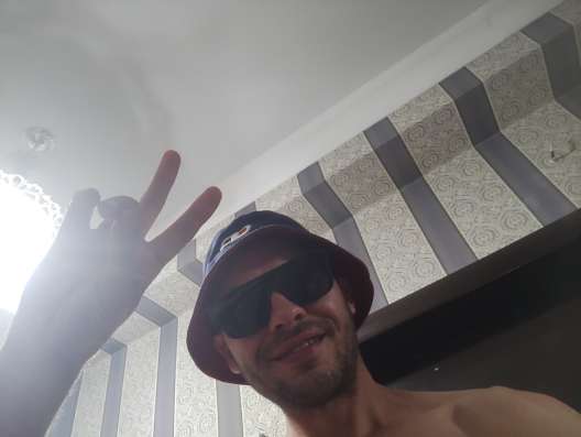 Kostya, 36 лет, хочет пообщаться