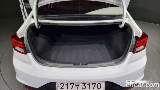 Hyundai Avante в Владивостоке