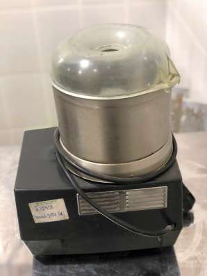 Куттер-овощерезка ROBOT COUPE R502 в Адлере
