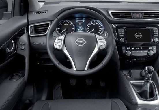 Nissan Qashqai II в Москве