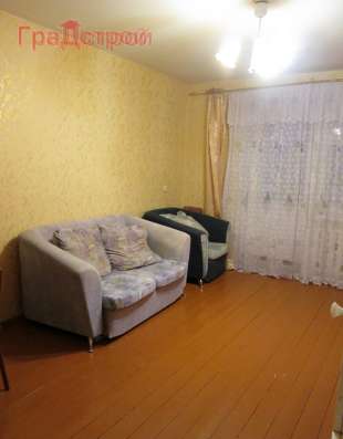 Продам однокомнатную квартиру в Вологда.Жилая площадь 35  кв.м.Дом кирпичный.Есть Балкон.