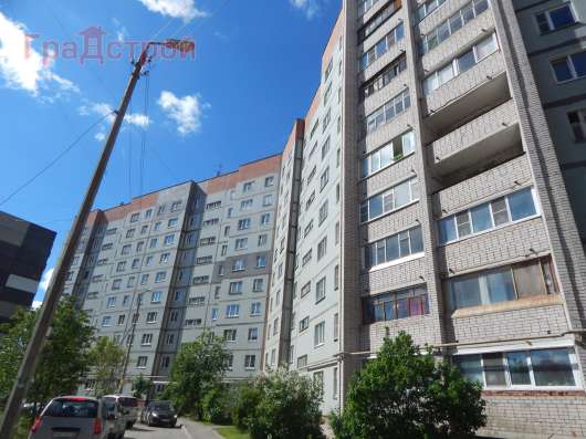 Продам четырехкомнатную квартиру в Вологда.Жилая площадь 76,50  кв.м.Этаж 1.Дом панельный.