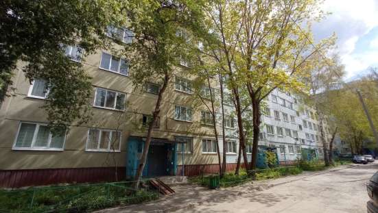Продам 1к на Пр. Строителей 41