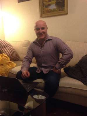 Artem, 56 лет, хочет пообщаться