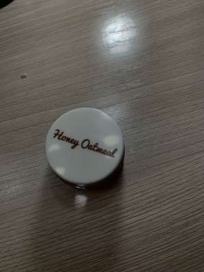 Медовый скраб для губ