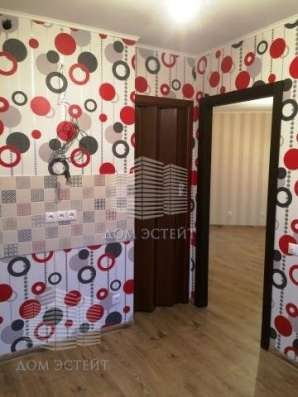 Продам трехкомнатную квартиру в г.Щербинка. Жилая площадь 69,60 кв.м. Этаж 14. Есть балкон. в Щербинке