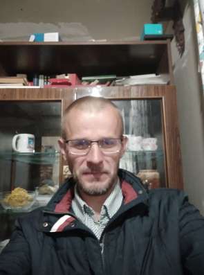 Сергей, 42 года, хочет пообщаться