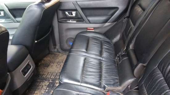 Продам Mitsubishi Pajero III фото 3