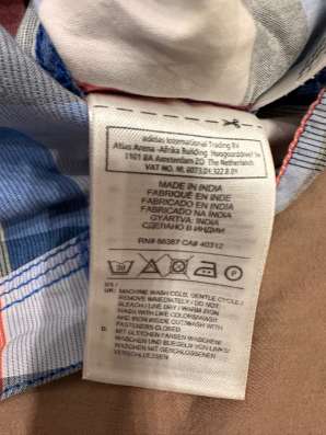 Безрукавка adidas в Новосибирске